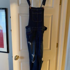 Dark jean overalls. Wax jeans Juniors.